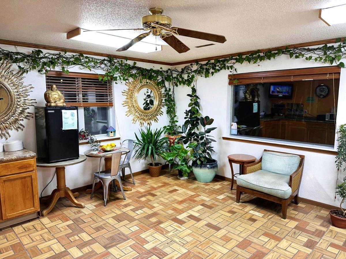 Night Inn Sweet Springs Exterior foto
